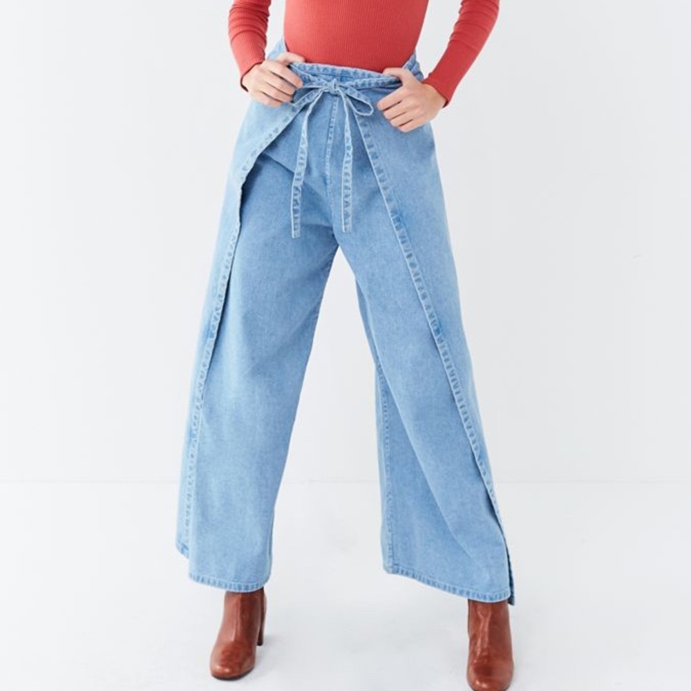 BDG Wrap-Front Wide-Leg Jean